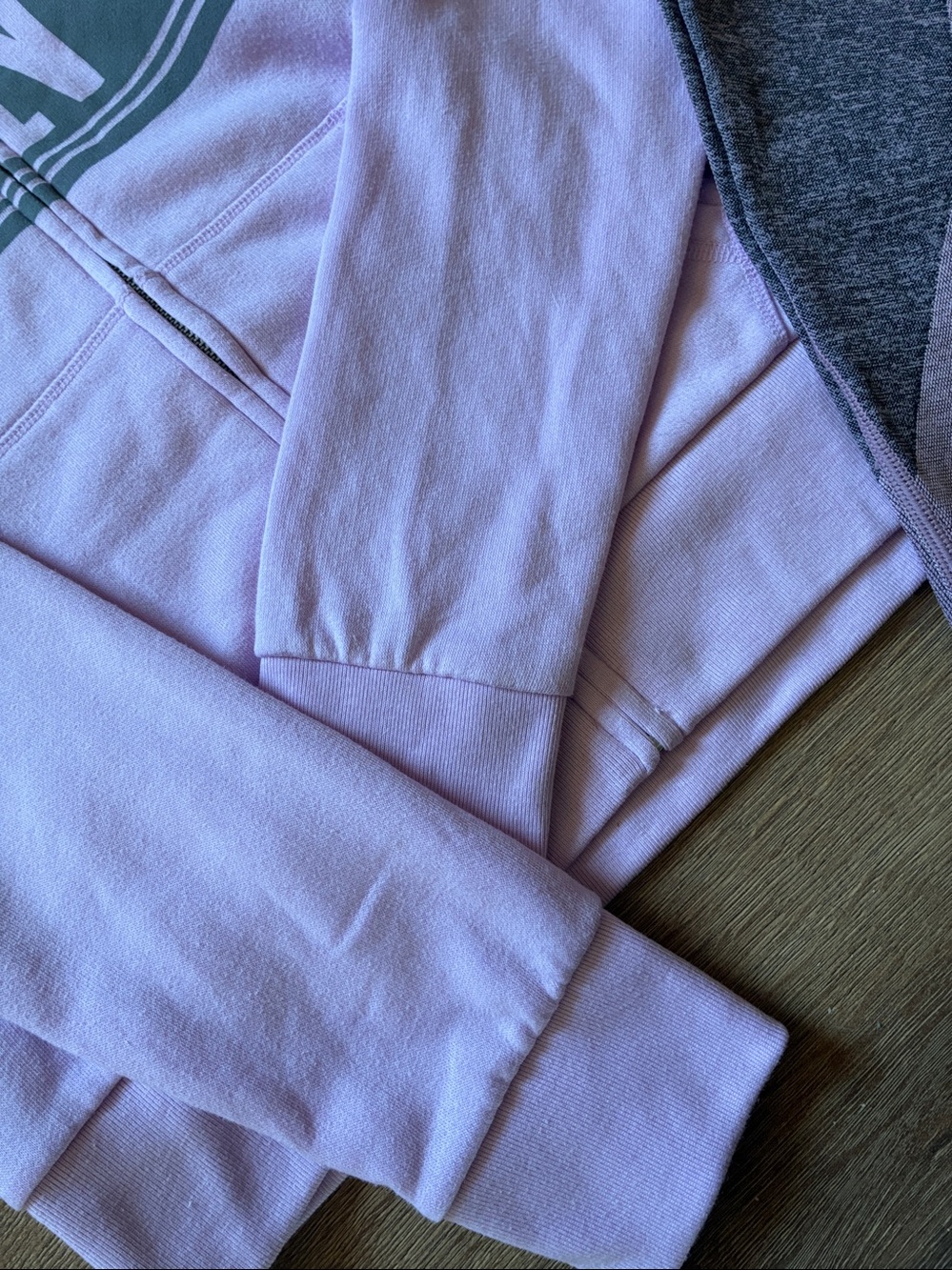 PINK Victoria's Secret Light lavender Hoodie with Gray Panel & pink leggings M - Picture 6 of 12